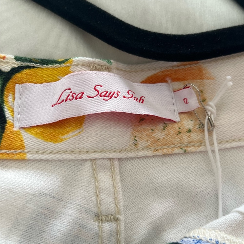 Lisa Says Gah Evan Short in Italian Summer NWT Size 12 - Picture 4 of 7
